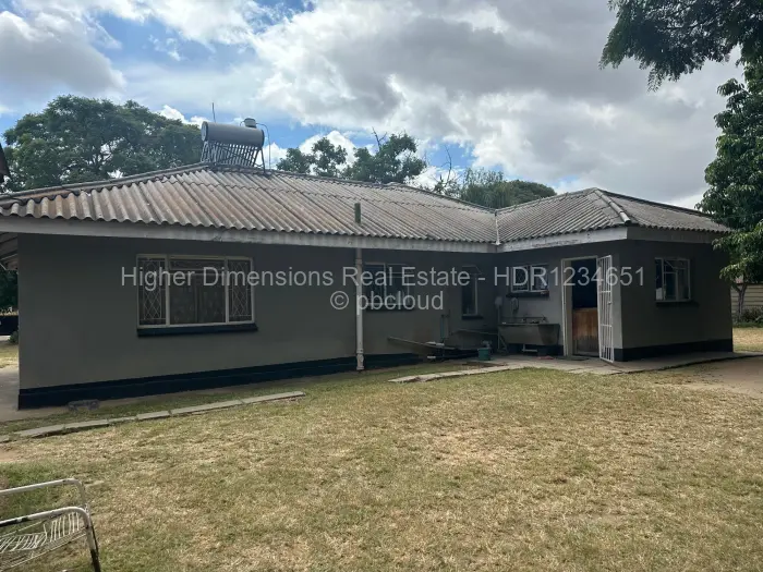 3 Bedroom House for Sale in Queensdale, Harare
