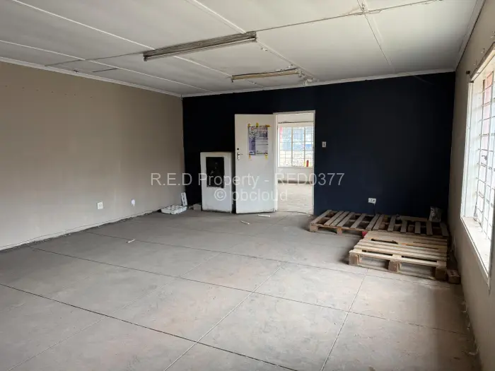 Warehouse/Industrial to Rent in Belmont, Bulawayo