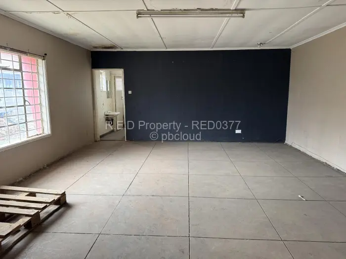 Warehouse/Industrial to Rent in Belmont, Bulawayo