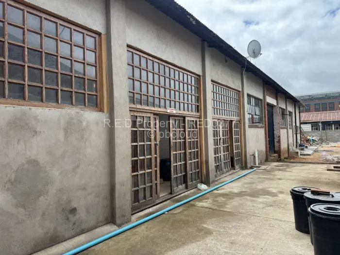 Warehouse/Industrial to Rent in Belmont, Bulawayo