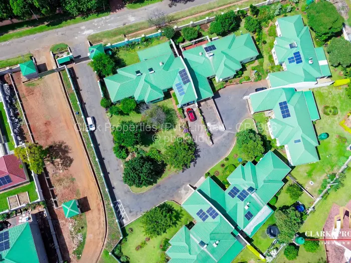Townhouse/Cluster for Sale in Greystone Park, Harare