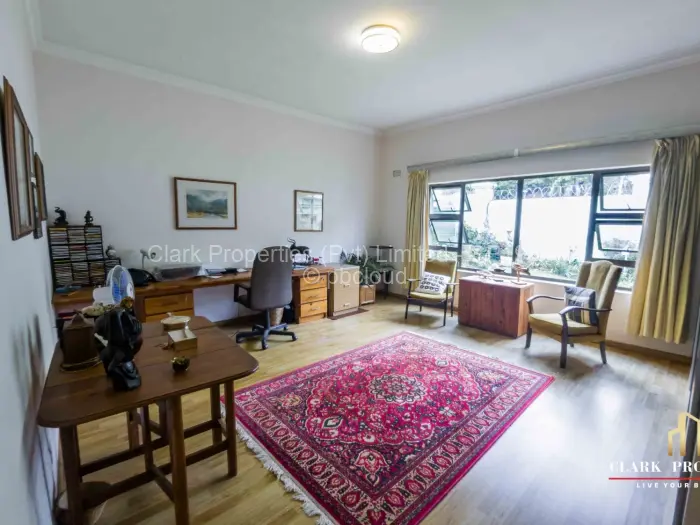 Townhouse/Cluster for Sale in Greystone Park, Harare