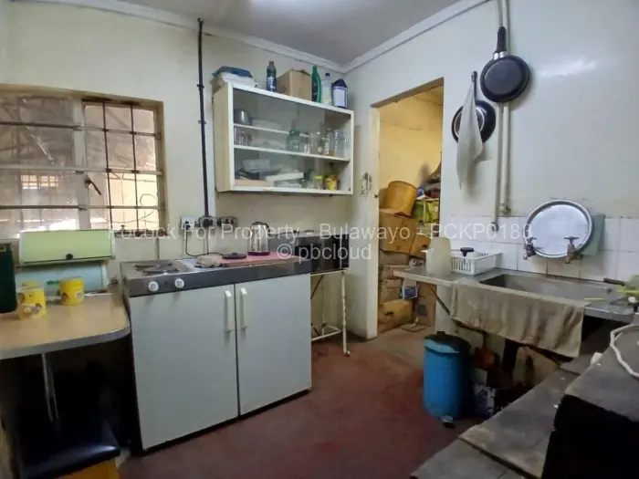 Retail/Shop for Sale in Bulawayo City Centre, Bulawayo