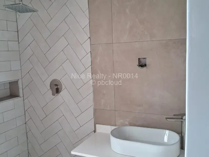 Townhouse/Cluster for Sale in Greendale North, Harare