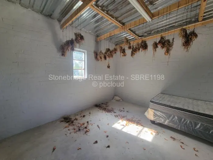 3 Bedroom House for Sale in Douglasdale, Bulawayo