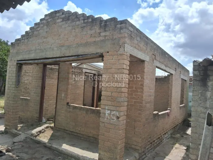 4 Bedroom House for Sale in Highfield, Harare