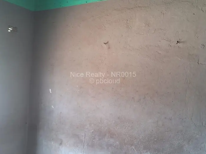 4 Bedroom House for Sale in Highfield, Harare