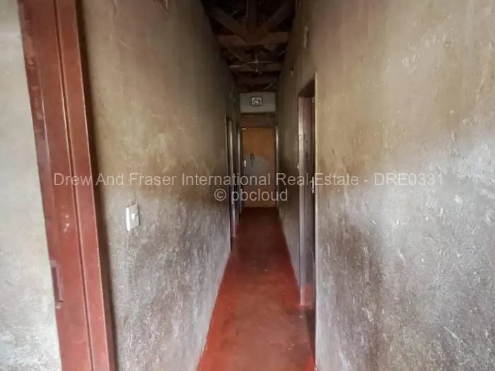 4 Bedroom House for Sale in Budiriro, Harare