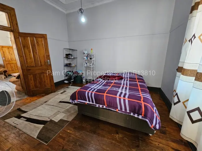 5 Bedroom House for Sale in Matsheumhlope, Bulawayo