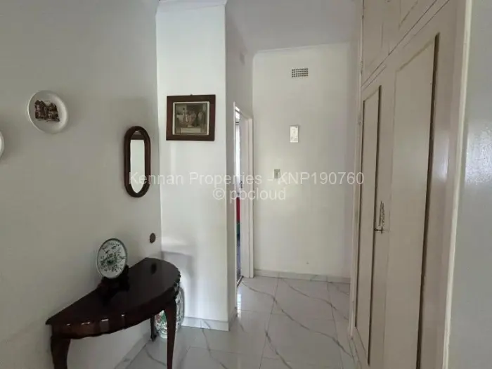 4 Bedroom House to Rent in Alexandra Park