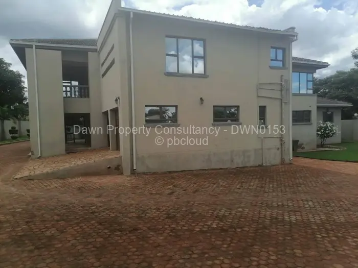 5 Bedroom House for Sale in Gletwin Park, Harare