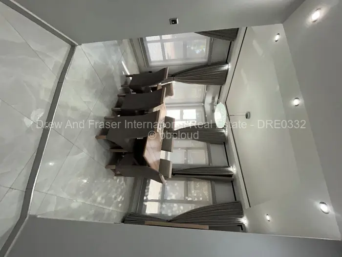 5 Bedroom House to Rent in Chadcombe