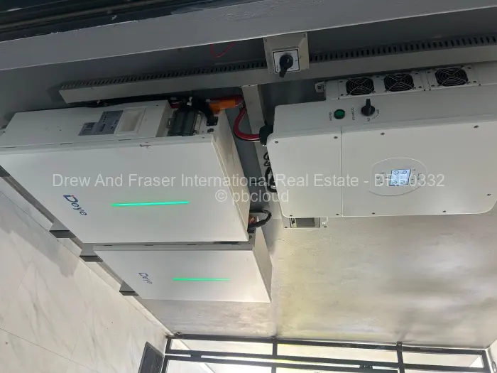 5 Bedroom House to Rent in Chadcombe