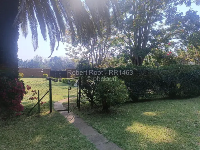 Flat/Apartment to Rent in Avondale