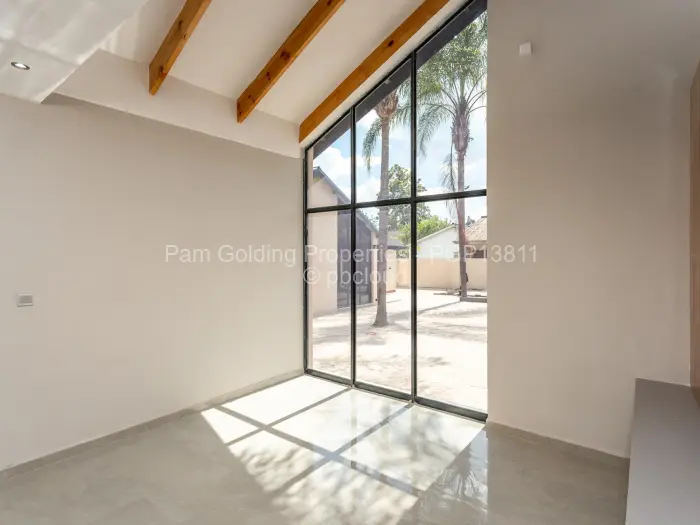 Townhouse/Cluster to Rent in Avondale