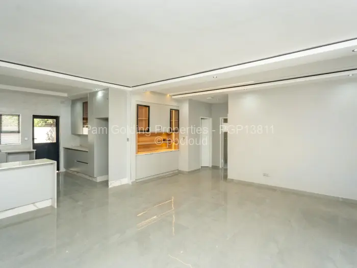 Townhouse/Cluster to Rent in Avondale