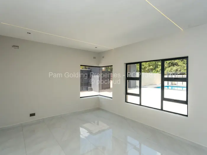 Townhouse/Cluster to Rent in Avondale