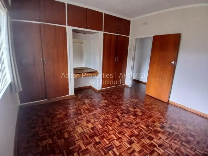 4 Bedroom House to Rent in Mount Pleasant