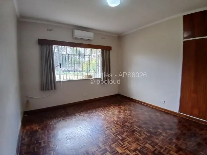 4 Bedroom House to Rent in Mount Pleasant