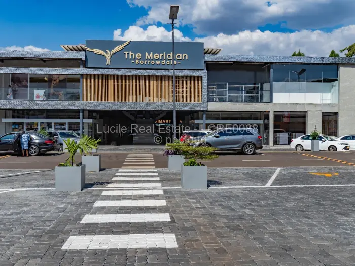 Retail/Shop to Rent in Borrowdale