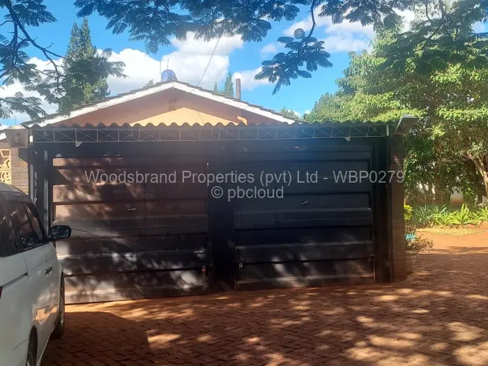 3 Bedroom House for Sale in Mandara, Harare