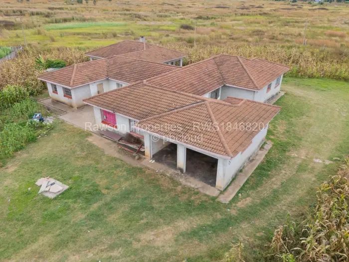 5 Bedroom House for Sale in The Grange, Harare