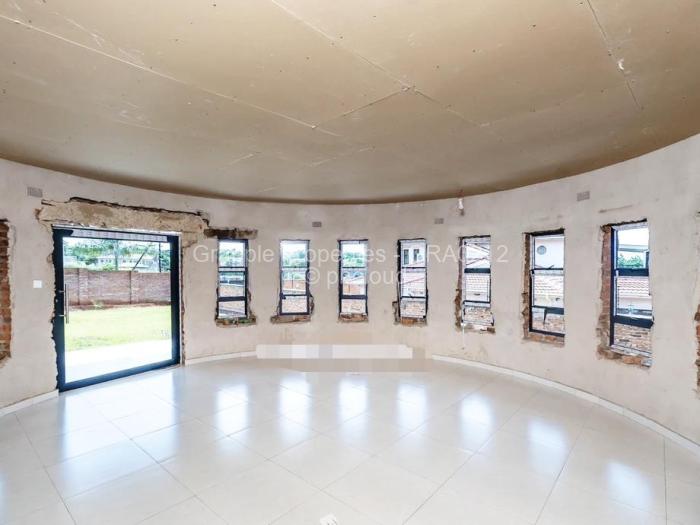 5 Bedroom House for Sale in Brookeview, Harare