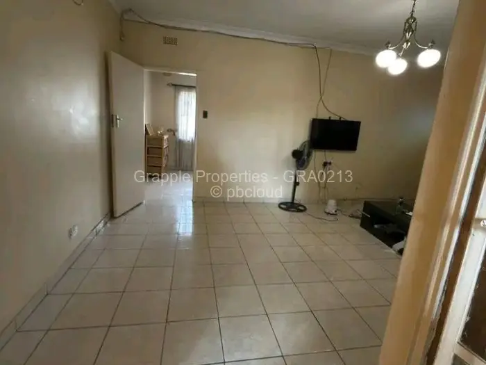 3 Bedroom House to Rent in Braeside, Harare