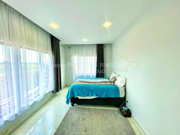 Townhouse/Cluster for Sale in Borrowdale, Harare
