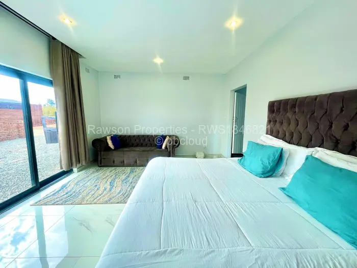 Townhouse/Cluster for Sale in Borrowdale, Harare