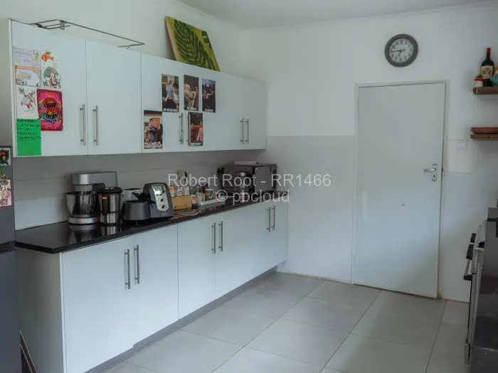 3 Bedroom House for Sale in Chisipite, Harare
