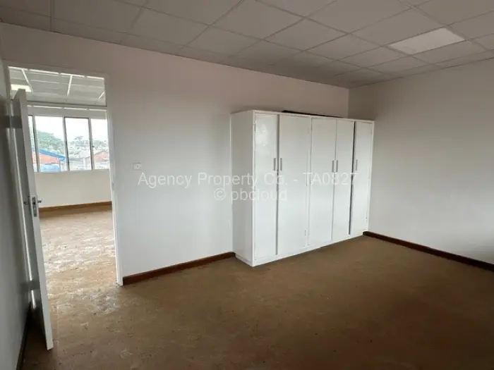 Office to Rent in Bluff Hill