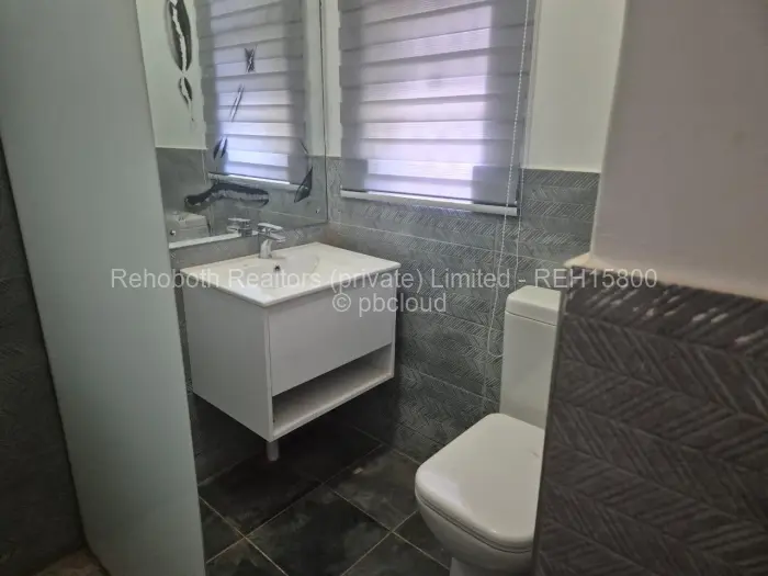 Flat/Apartment to Rent in Marlborough, Harare
