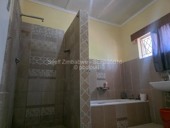 4 Bedroom House for Sale in Fortunes Gate, Bulawayo
