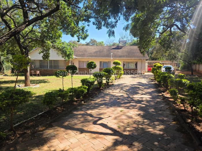 4 Bedroom House for Sale in Fortunes Gate, Bulawayo