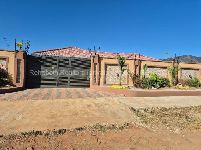 5 Bedroom House to Rent in Sandton Park, Harare