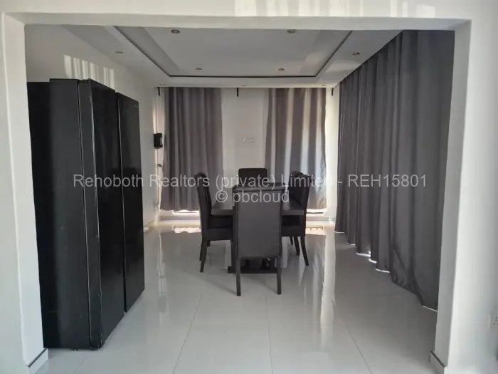 5 Bedroom House to Rent in Sandton Park, Harare