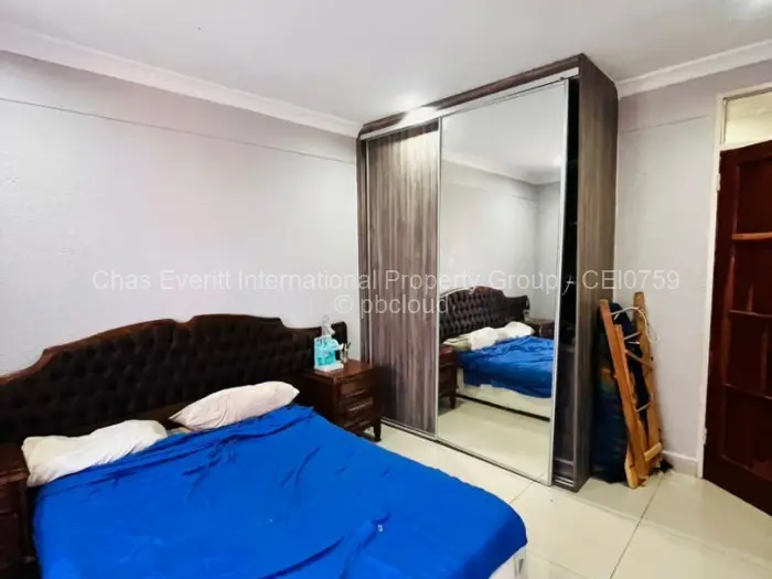 Flat/Apartment to Rent in Monavale