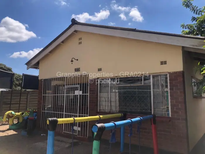 4 Bedroom House for Sale in Budiriro, Harare