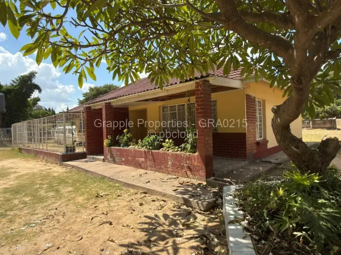 3 Bedroom House for Sale in Waterfalls, Harare