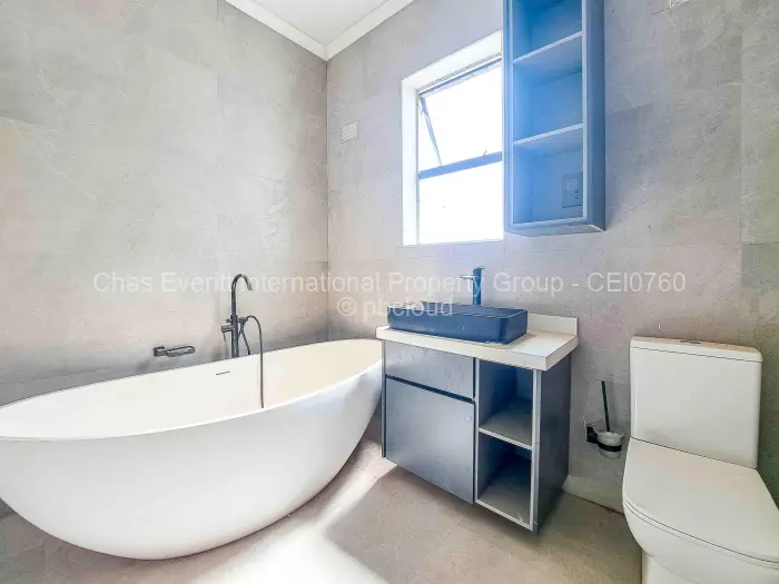 Townhouse/Cluster for Sale in Mount Pleasant, Harare