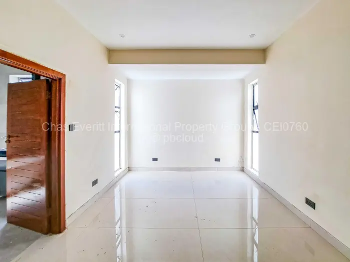 Townhouse/Cluster for Sale in Mount Pleasant, Harare