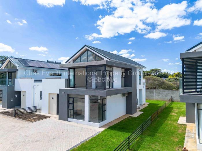 Townhouse/Cluster for Sale in Mount Pleasant, Harare