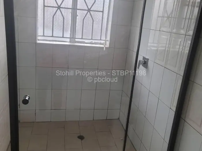 4 Bedroom House to Rent in Mainway Meadows, Harare