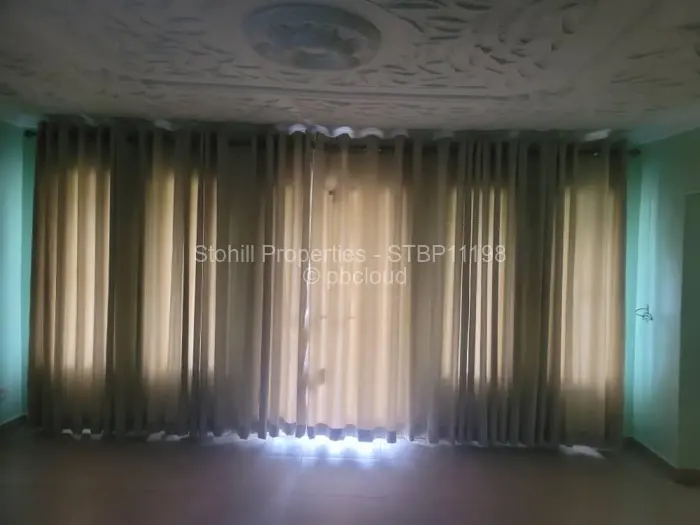 4 Bedroom House to Rent in Mainway Meadows, Harare