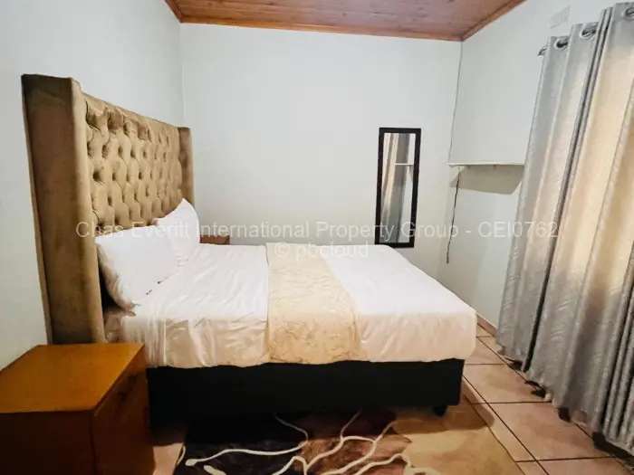 3 Bedroom Cottage/Garden Flat to Rent in Hillside