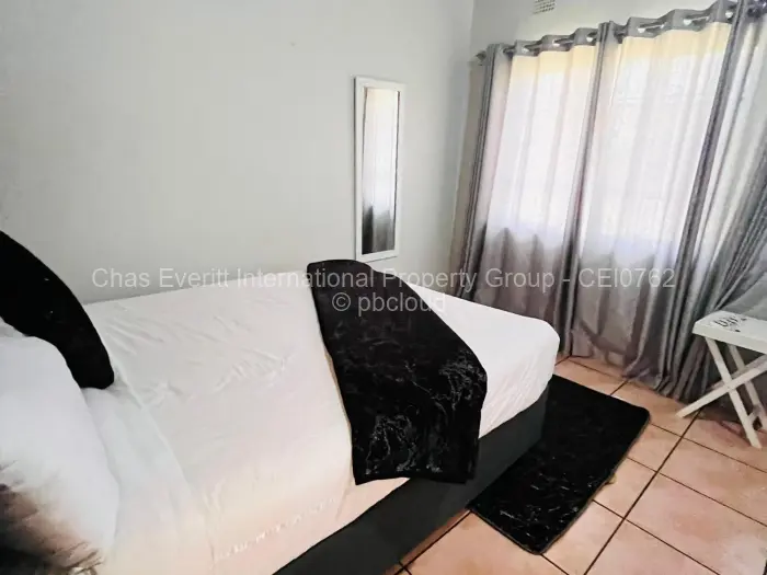 3 Bedroom Cottage/Garden Flat to Rent in Hillside