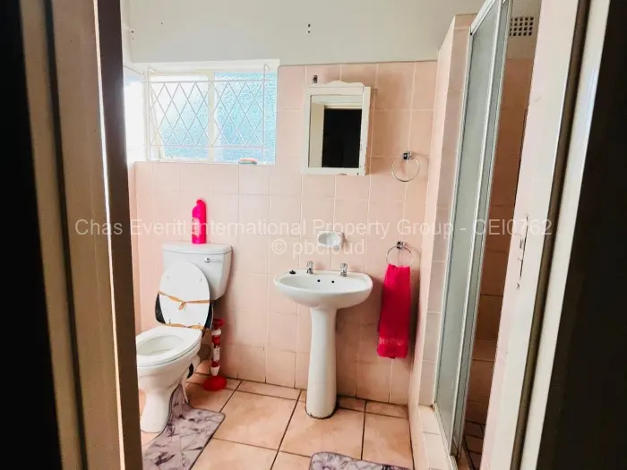 3 Bedroom Cottage/Garden Flat to Rent in Hillside