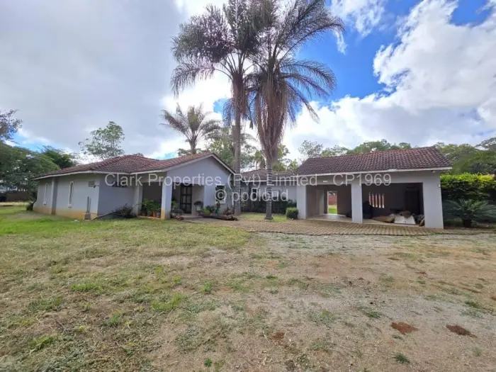 Office for Sale in Borrowdale, Harare