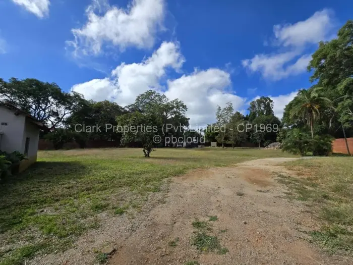 Office for Sale in Borrowdale, Harare